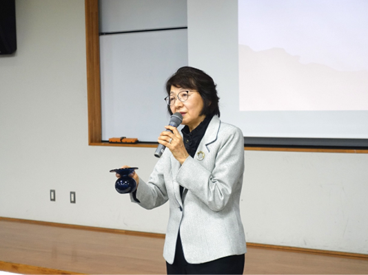 東京学芸大学辟雍会20周年企画講演「紫式部と王朝文化」